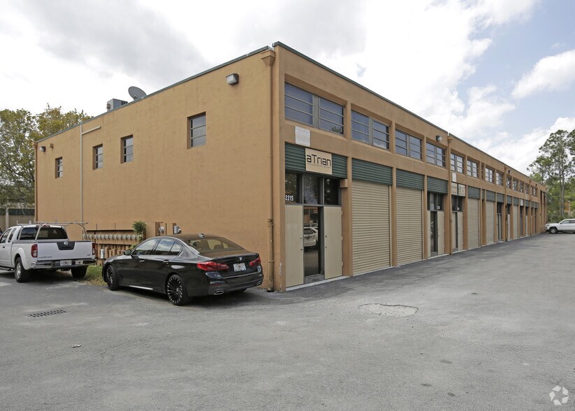 More Photos Of 12217 SW 132nd Ct, Miami Light Distribution For Sale