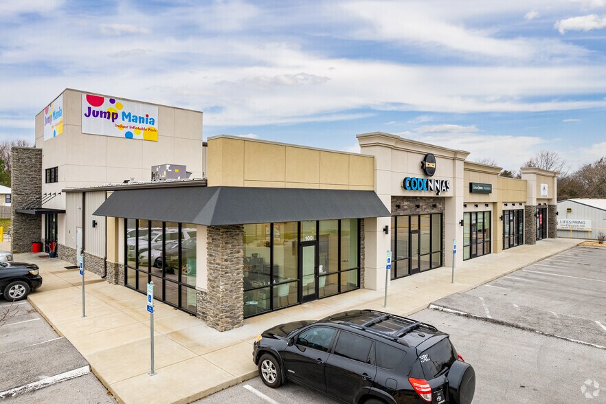 Primary Photo Of 3202 W Republic Rd, Springfield General Retail For Lease