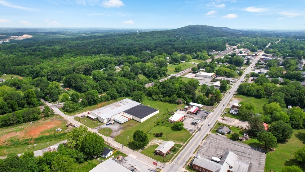 More Photos Of 124 N Charleston St, Blacksburg Warehouse For Sale