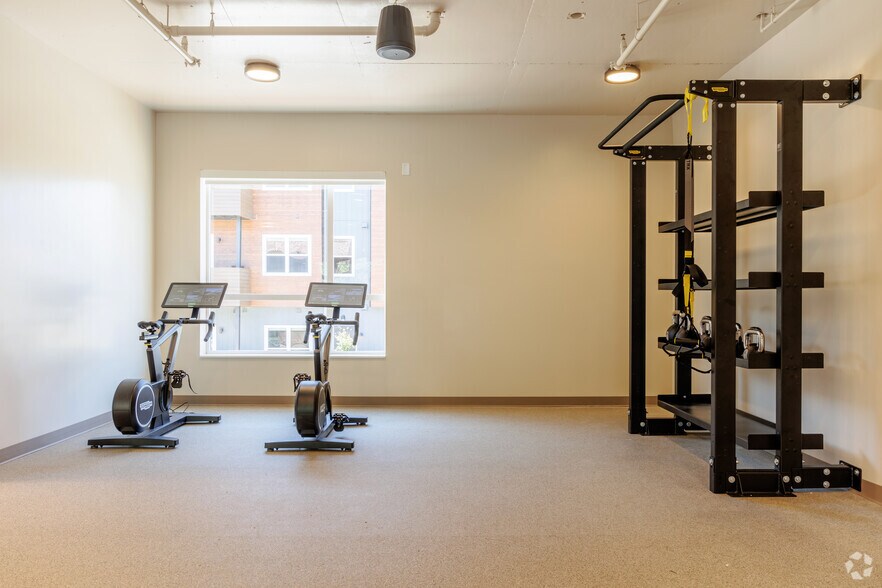 More Photos Of 5845 Arapahoe Ave, Boulder Apartments For Lease