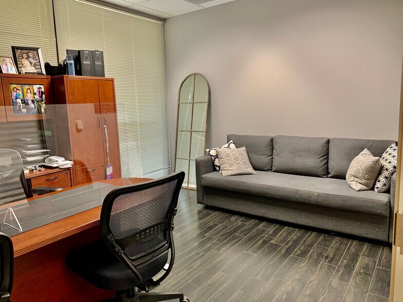 More Photos Of 1879 Lundy Ave, San Jose Office For Lease