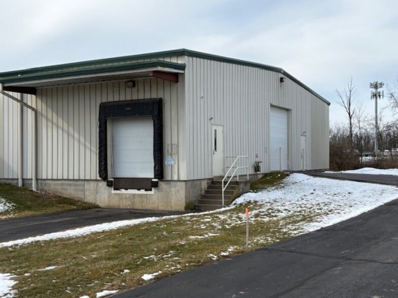 More Photos Of 145 N 15th St, Lewisburg Distribution For Lease