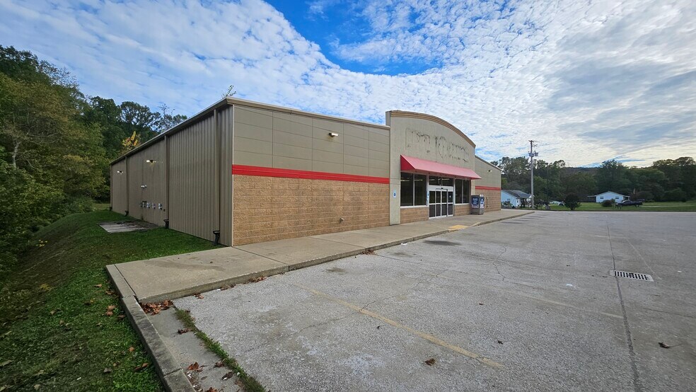 More Photos Of 5732 McClellan Hwy, Branchland Freestanding For Sale