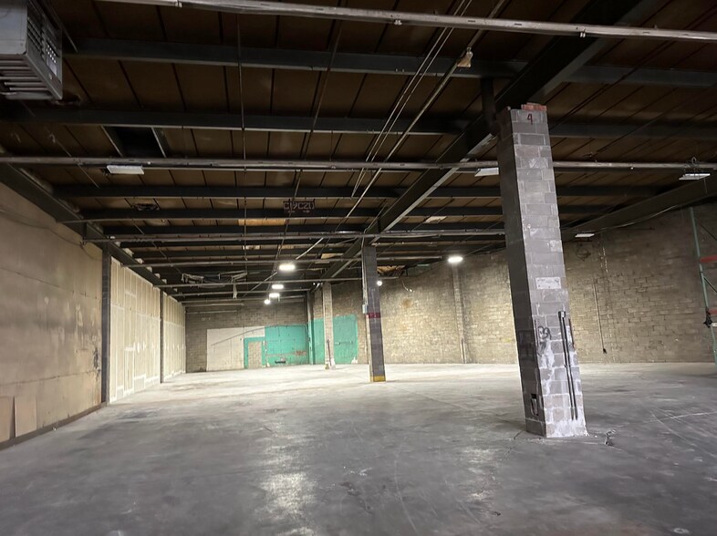 More Photos Of 154 Morgan Ave, Brooklyn Warehouse For Lease
