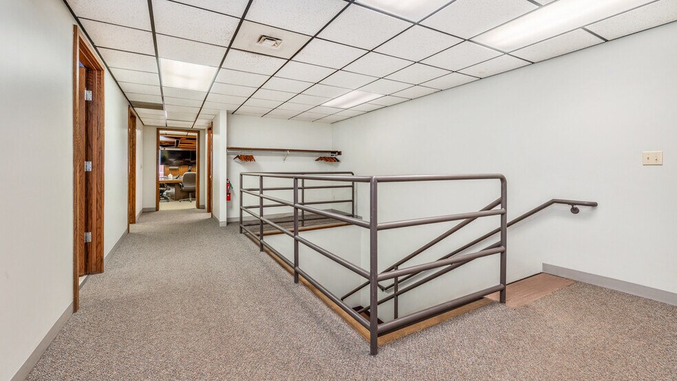 More Photos Of 1211 Ludington St, Escanaba Loft Creative Space For Lease