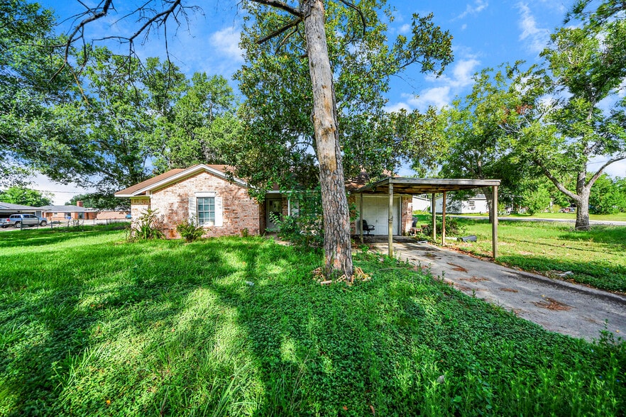 More Photos Of 15511 Jessie Parker Rd, Sugar Land Land For Sale