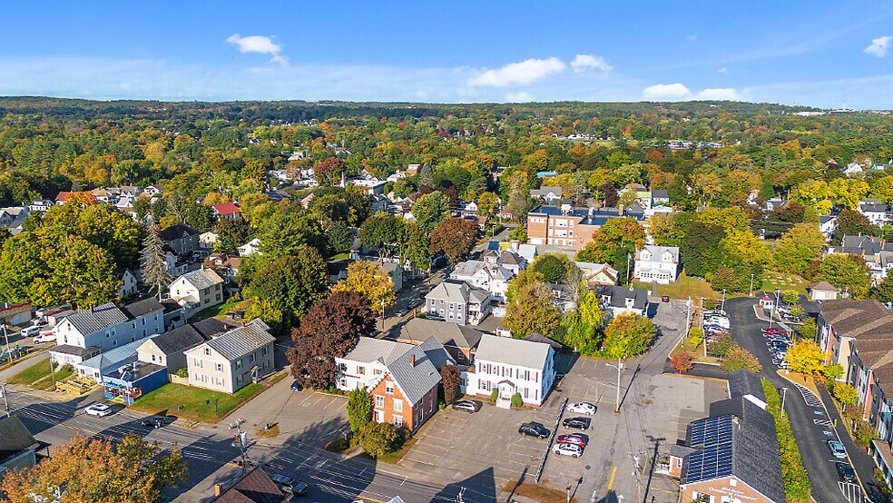 More Photos Of 44 Elm St, Waterville Office For Sale