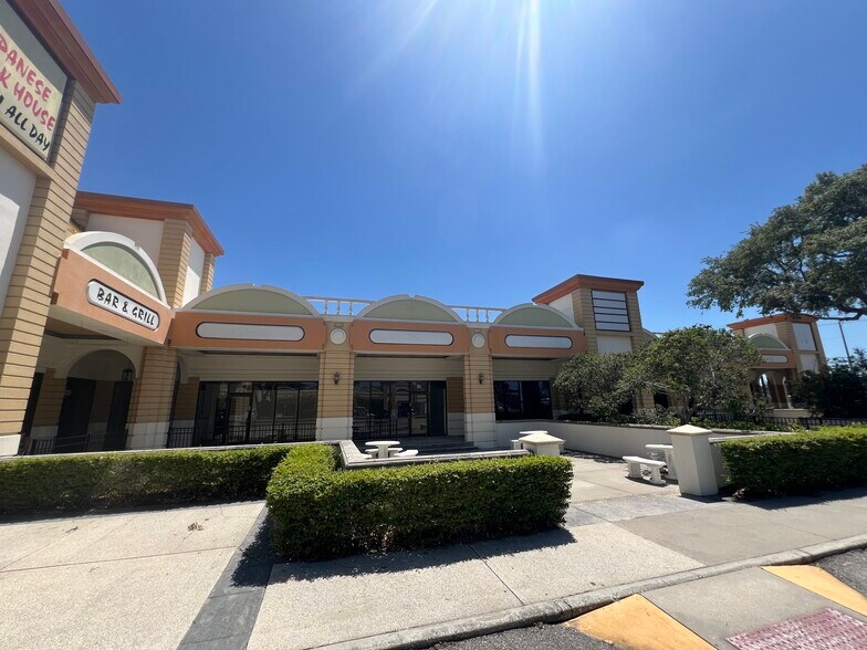 More Photos Of 13505 Icot Blvd, Clearwater Unknown For Lease