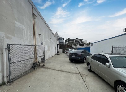 More Photos Of 1511 Beverly Blvd, Los Angeles Office For Sale