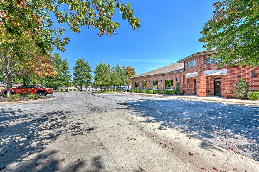 More Photos Of 1479 Executive Pl, Springdale Medical For Sale