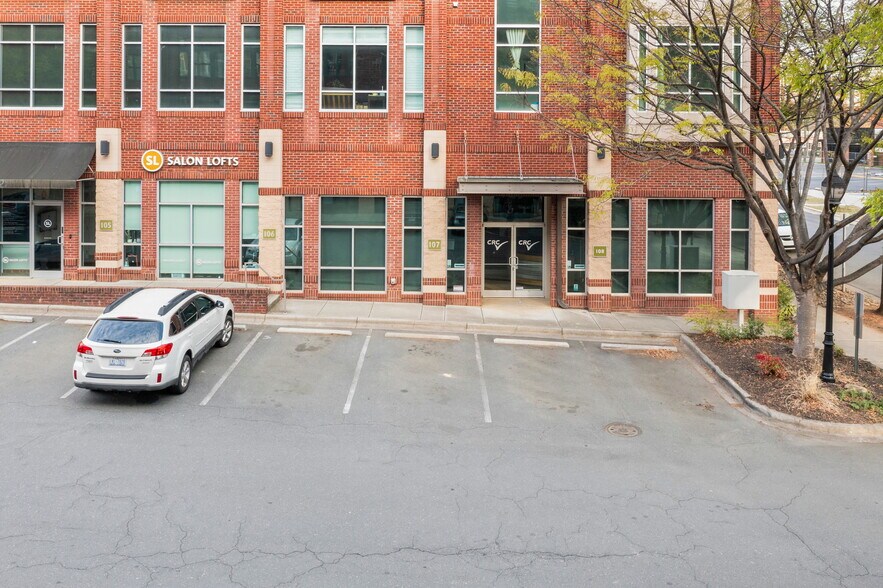 More Photos Of 2125 Southend Dr, Charlotte Apartments For Lease