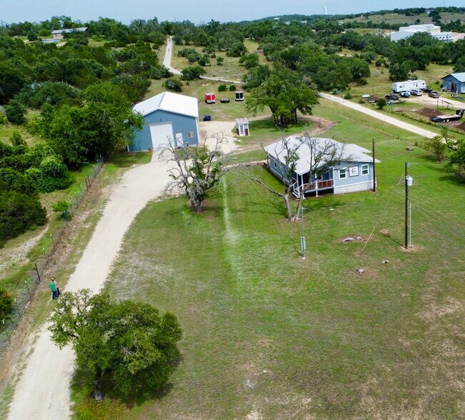 Primary Photo Of 4909 Bell Springs Rd, Dripping Springs Light Manufacturing For Sale