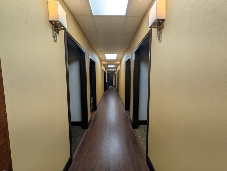 More Photos Of 311 England Pl, Spartanburg Manufacturing For Lease