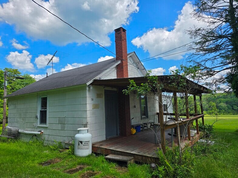 More Photos Of 40 Sparten Hill Rd, Livingston Manor Specialty For Sale
