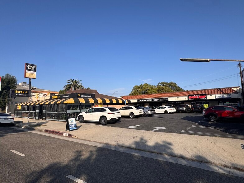 Primary Photo Of 3330 Glendale Blvd, Los Angeles General Retail For Lease