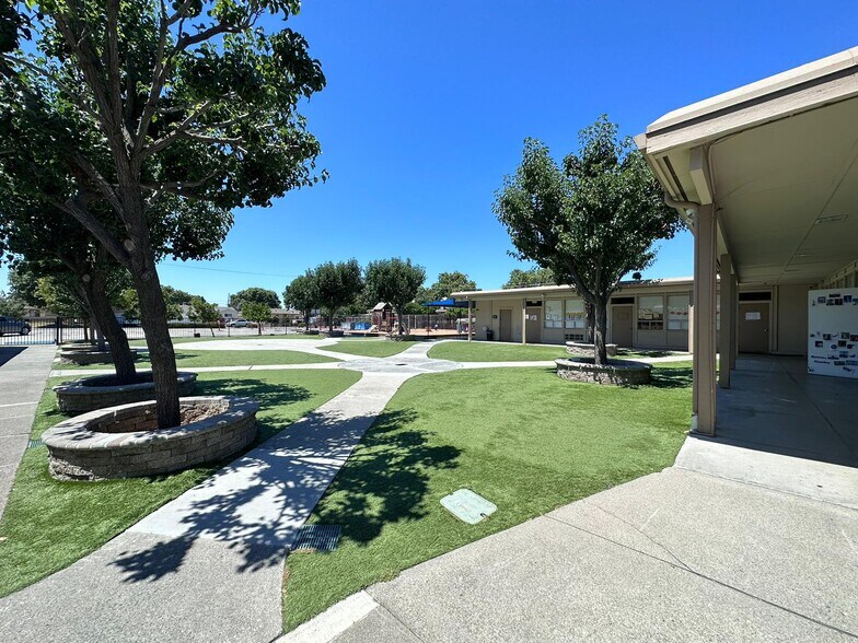 More Photos Of 200 N Abbott Ave, Milpitas Religious Facility For Lease