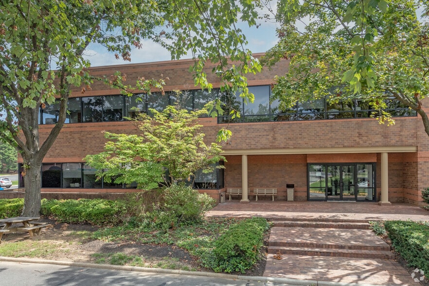 More Photos Of 10800-10802 Parkridge Blvd, Reston Office For Lease