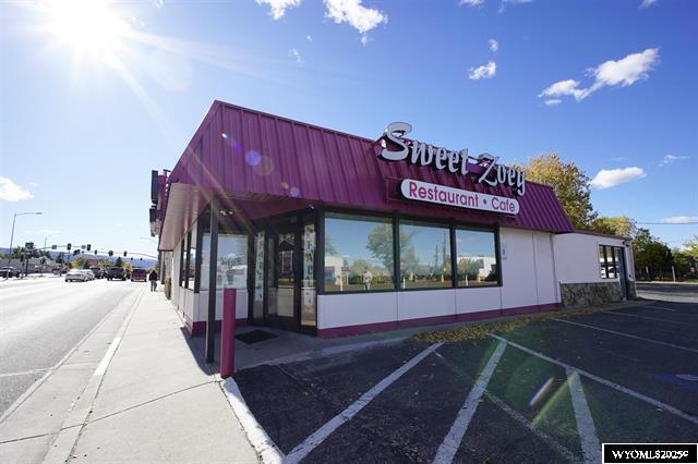 More Photos Of 632 Cy Ave, Casper Restaurant For Sale
