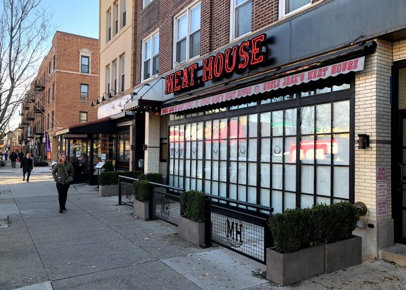 More Photos Of 36-16-36-18 Ditmars Blvd, Astoria Storefront Retail Residential For Lease