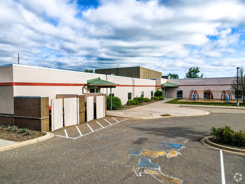 More Photos Of 13001 NE Central Ave, Blaine Freestanding For Lease