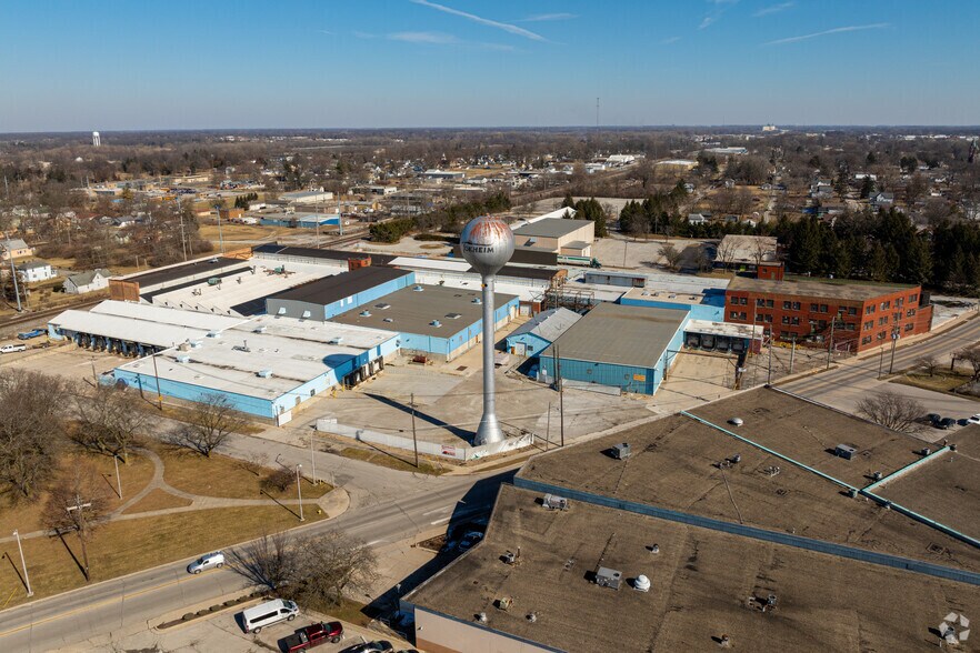 More Photos Of 1600 Wabash Ave, Fort Wayne Distribution For Lease