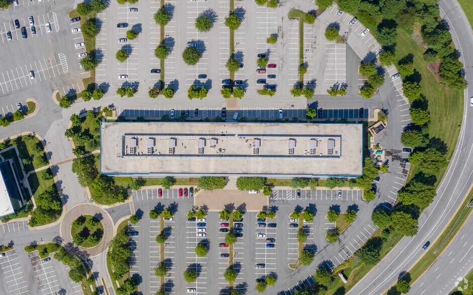 More Photos Of 16701 Melford Blvd, Bowie Coworking Space