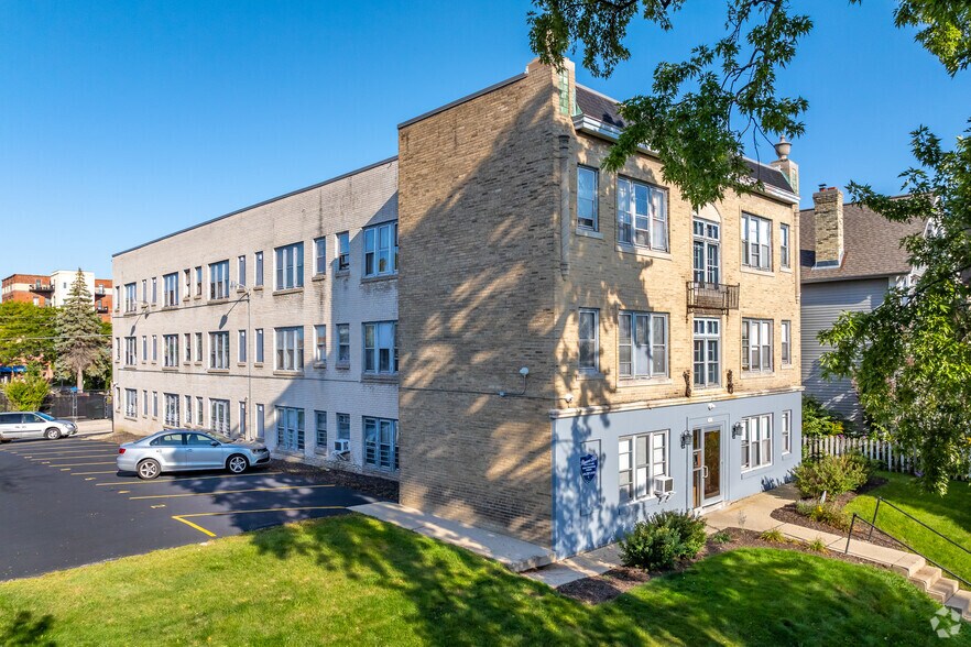 More Photos Of 1835 N 2nd St, Milwaukee Apartments For Sale