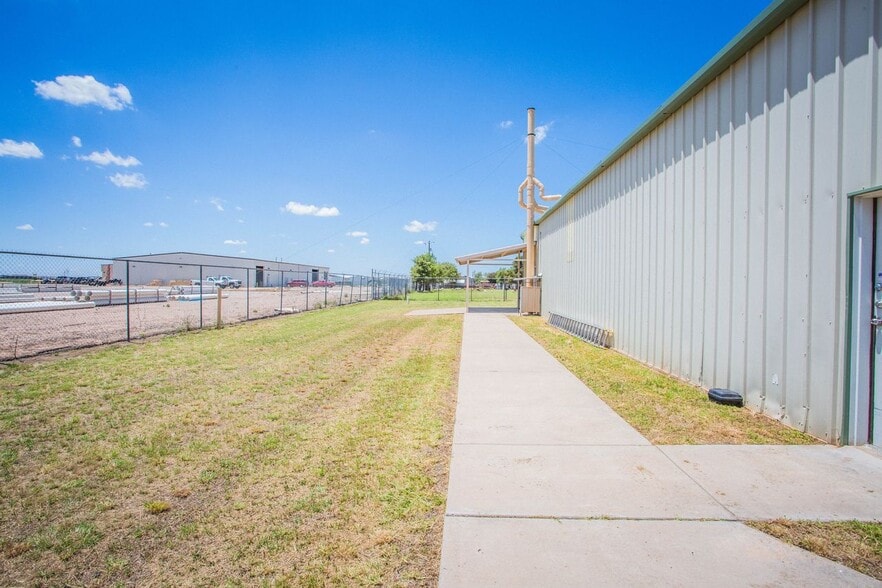 More Photos Of , Lubbock Industrial For Sale