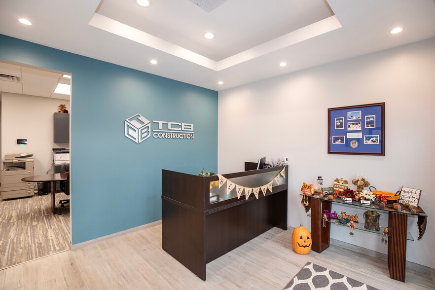 More Photos Of 2605 Columbia Memorial Pky, Kemah Office For Lease