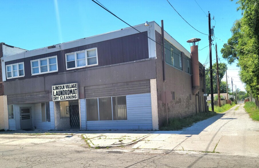 More Photos Of 6814 14th Ave, Kenosha Storefront Retail Residential For Sale