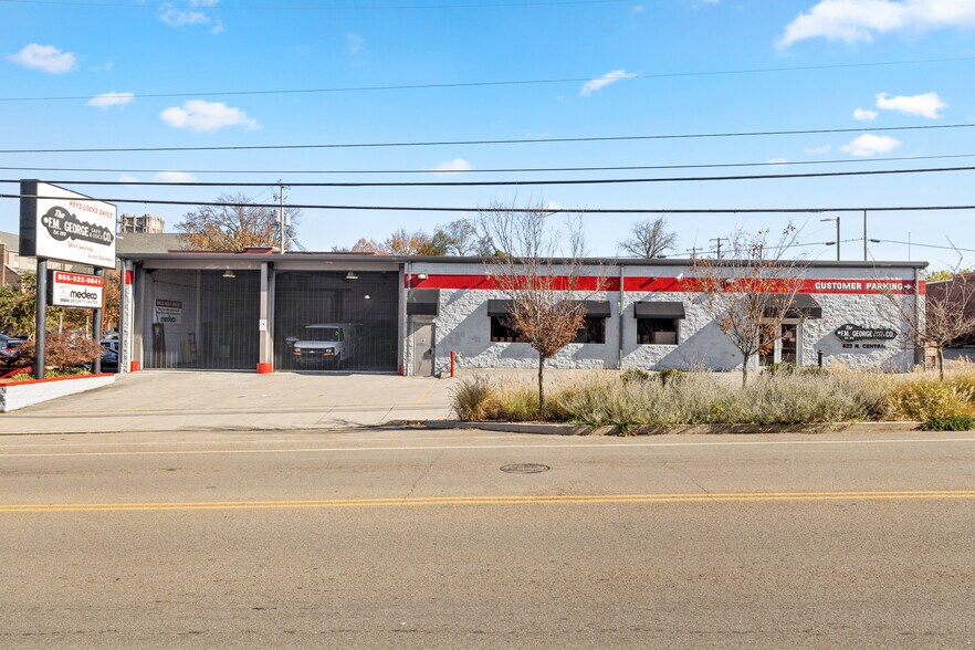 More Photos Of 622 N Central St, Knoxville General Retail For Sale