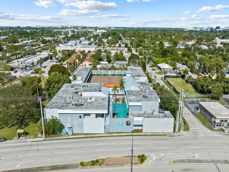 More Photos Of 1299 E Oakland Park Blvd, Oakland Park Office For Sale