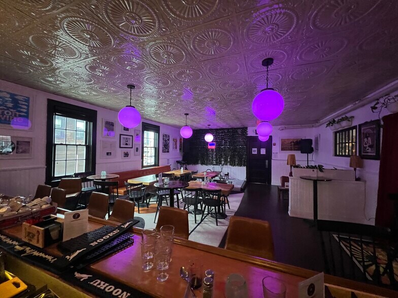 More Photos Of 28 Market St, Warren Theater Concert Hall For Lease