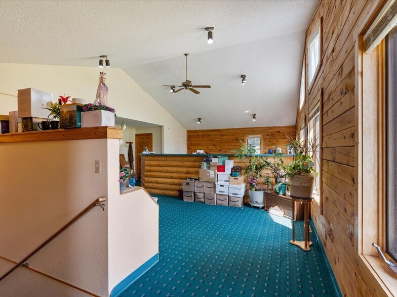 More Photos Of 1435 Anne St NW, Bemidji Office For Sale