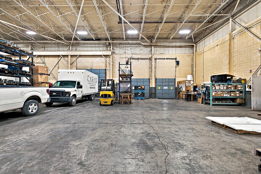 More Photos Of 33842 James J. Pompo Dr, Fraser Manufacturing For Sale