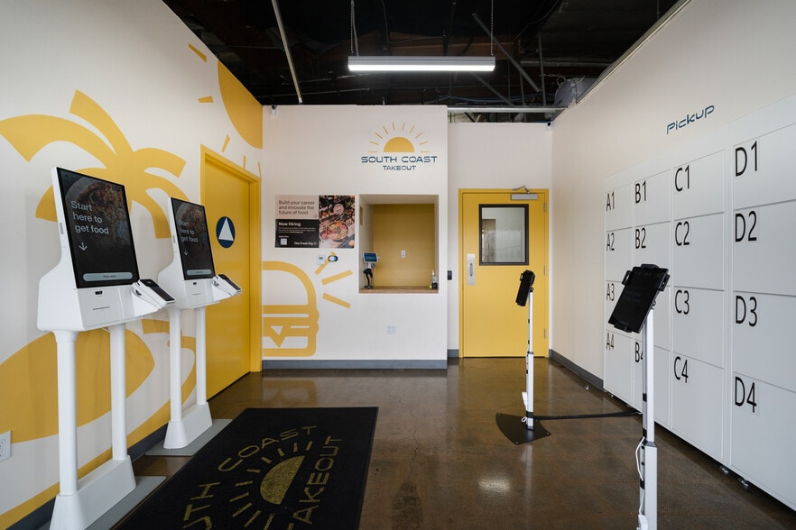 More Photos Of 2509 S Broadway, Santa Ana Warehouse For Lease