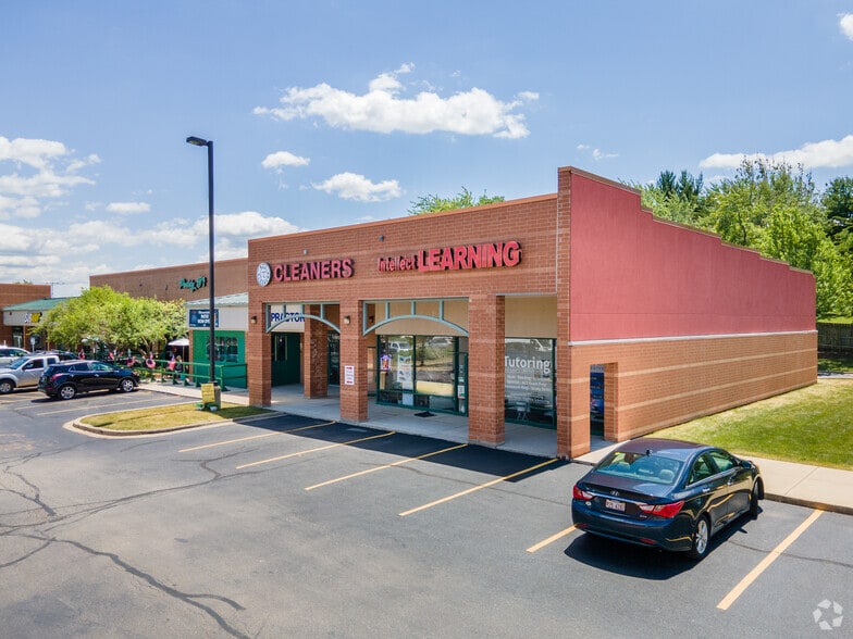 More Photos Of 11925-11981 W 143rd St, Orland Park Unknown For Lease