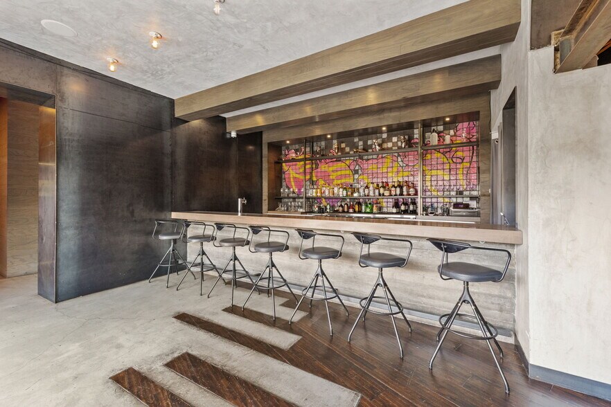 More Photos Of 553 California Ave, Boulder City Restaurant For Sale