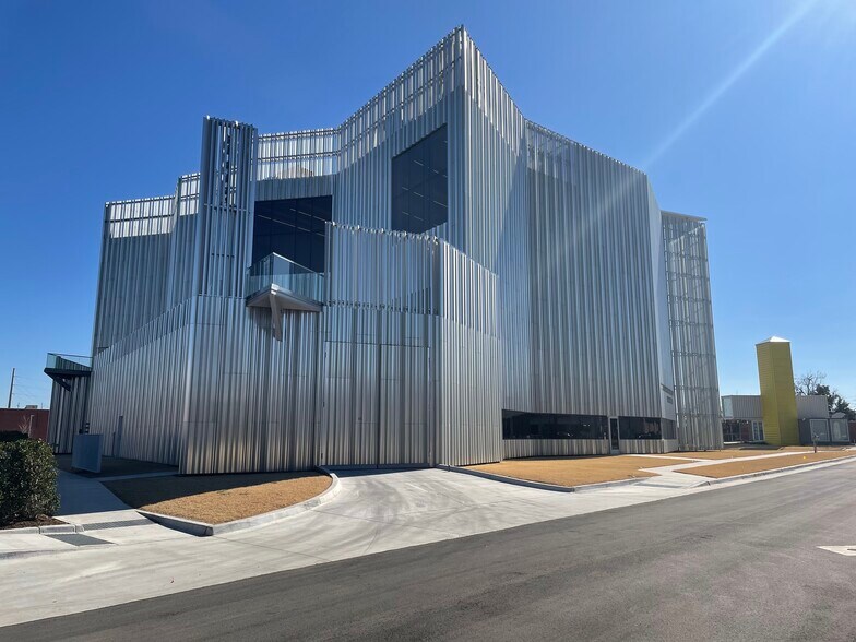 More Photos Of 107 NW 14th St, Oklahoma City Land For Sale