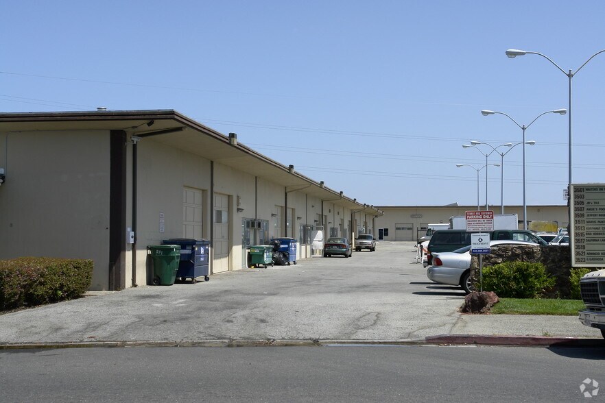 More Photos Of 3501-3515 Haven Ave, Menlo Park Service For Lease