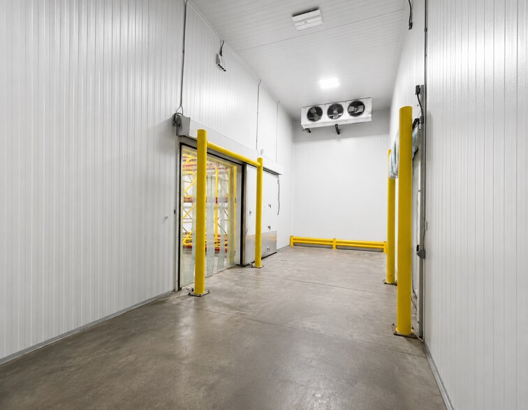 Primary Photo Of 2501 E President St, Savannah Refrigeration Cold Storage For Lease