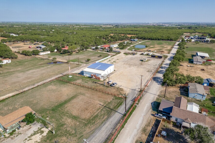 More Photos Of 4515 Smith Rd, Von Ormy Truck Terminal For Lease