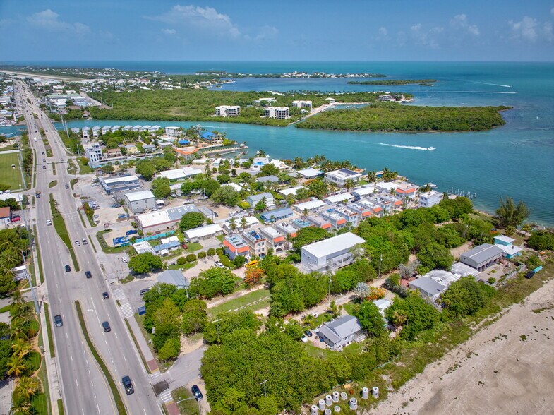 More Photos Of 14 125th Street Gulf, Marathon Office Residential For Sale