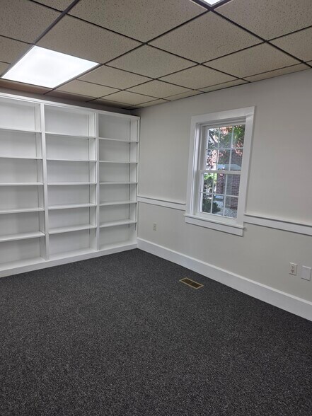 More Photos Of 8 Centre St, Concord Office Residential For Lease