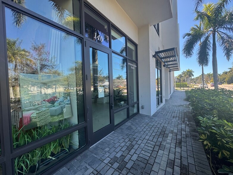More Photos Of 850 Central Ave, Naples Apartments For Lease