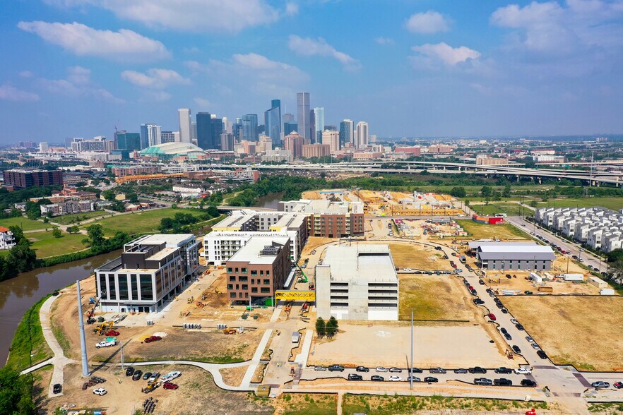 More Photos Of 100 Jensen Dr, Houston Unknown For Lease