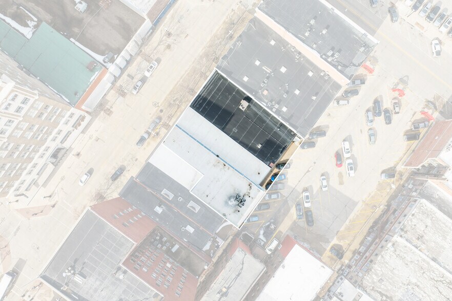 More Photos Of 212-218 E 4th St, Waterloo Loft Creative Space For Sale