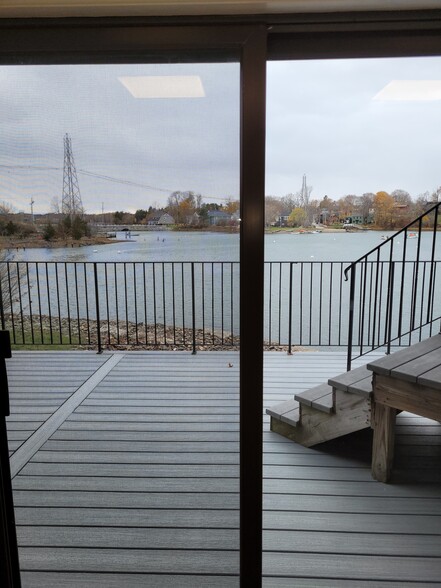 More Photos Of 500 Market St, Portsmouth Office For Sale