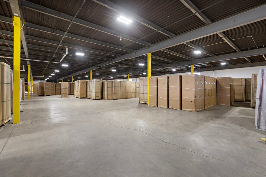 More Photos Of 178 Commerce Rd, Carlstadt Manufacturing For Sale