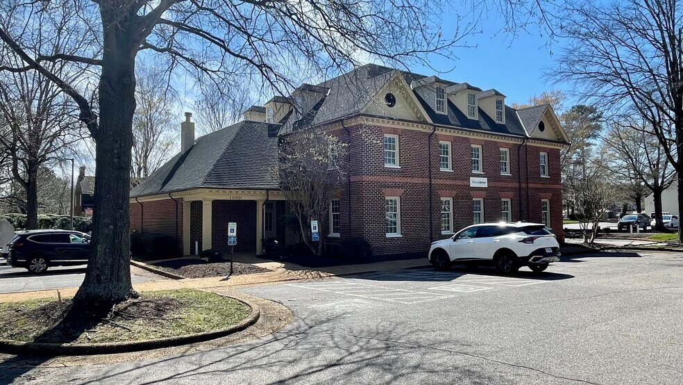 More Photos Of 10001 Courtview Ln, Chesterfield Office For Lease